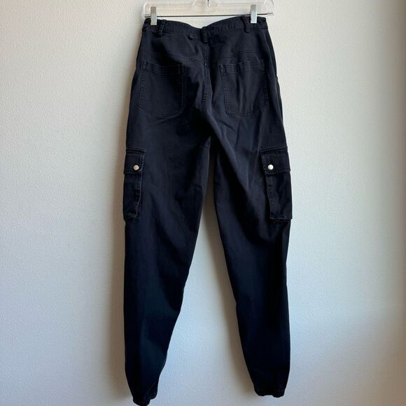 ✨$5/$25 White Fox Boutique Black Cargo Jogger Street Style Size Medium Utility - Picture 4 of 7